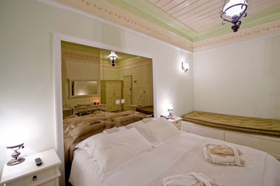 Kastoria Orologopoulos Room Apozari